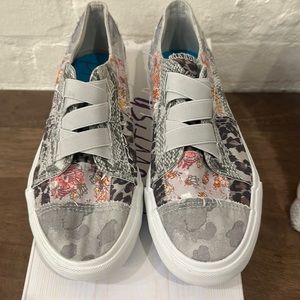 Blowfish Marley Printed Canvas Sneaker - basically new